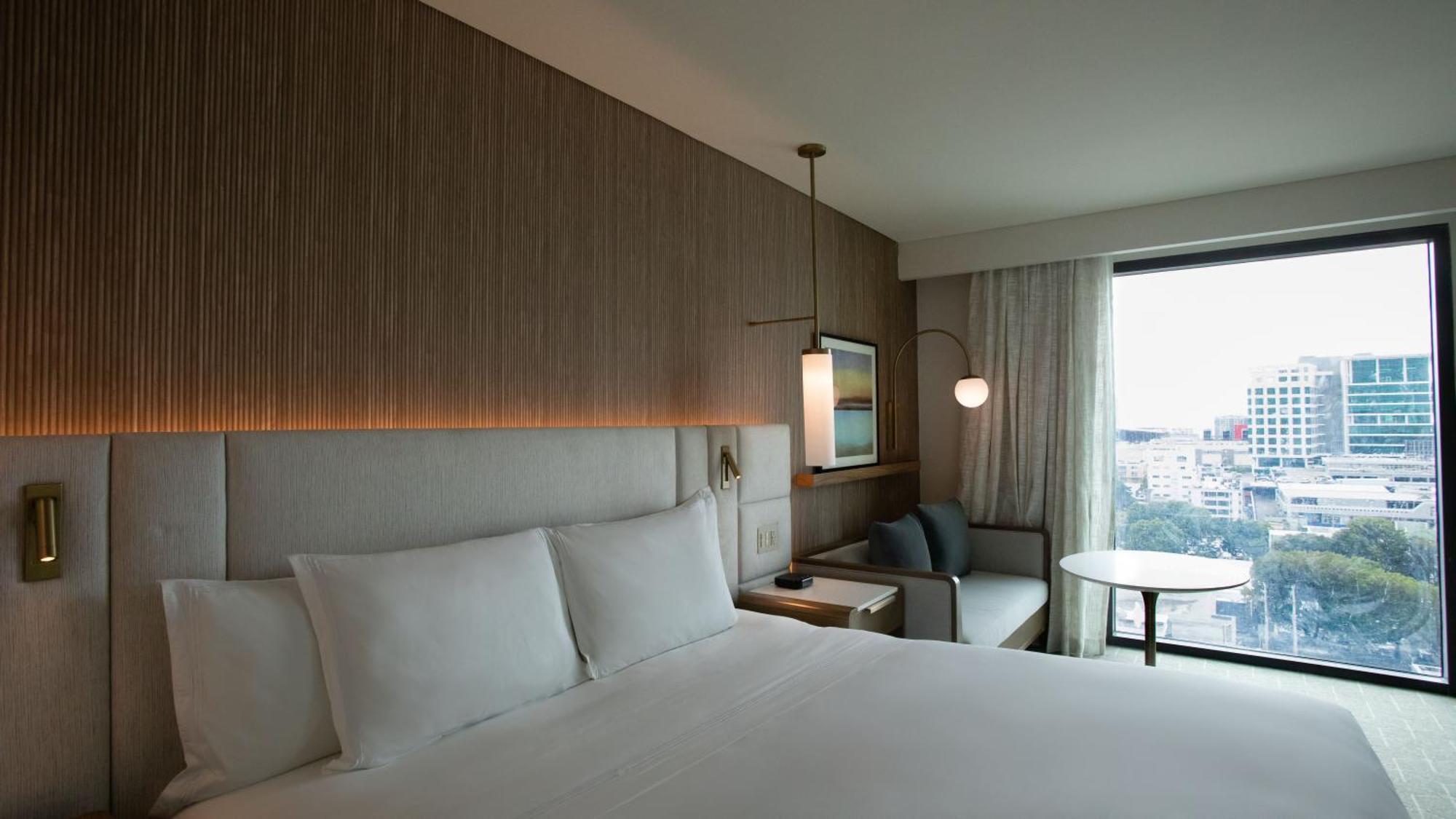 Отель Courtyard By Marriott Santo Domingo Piantini Экстерьер фото