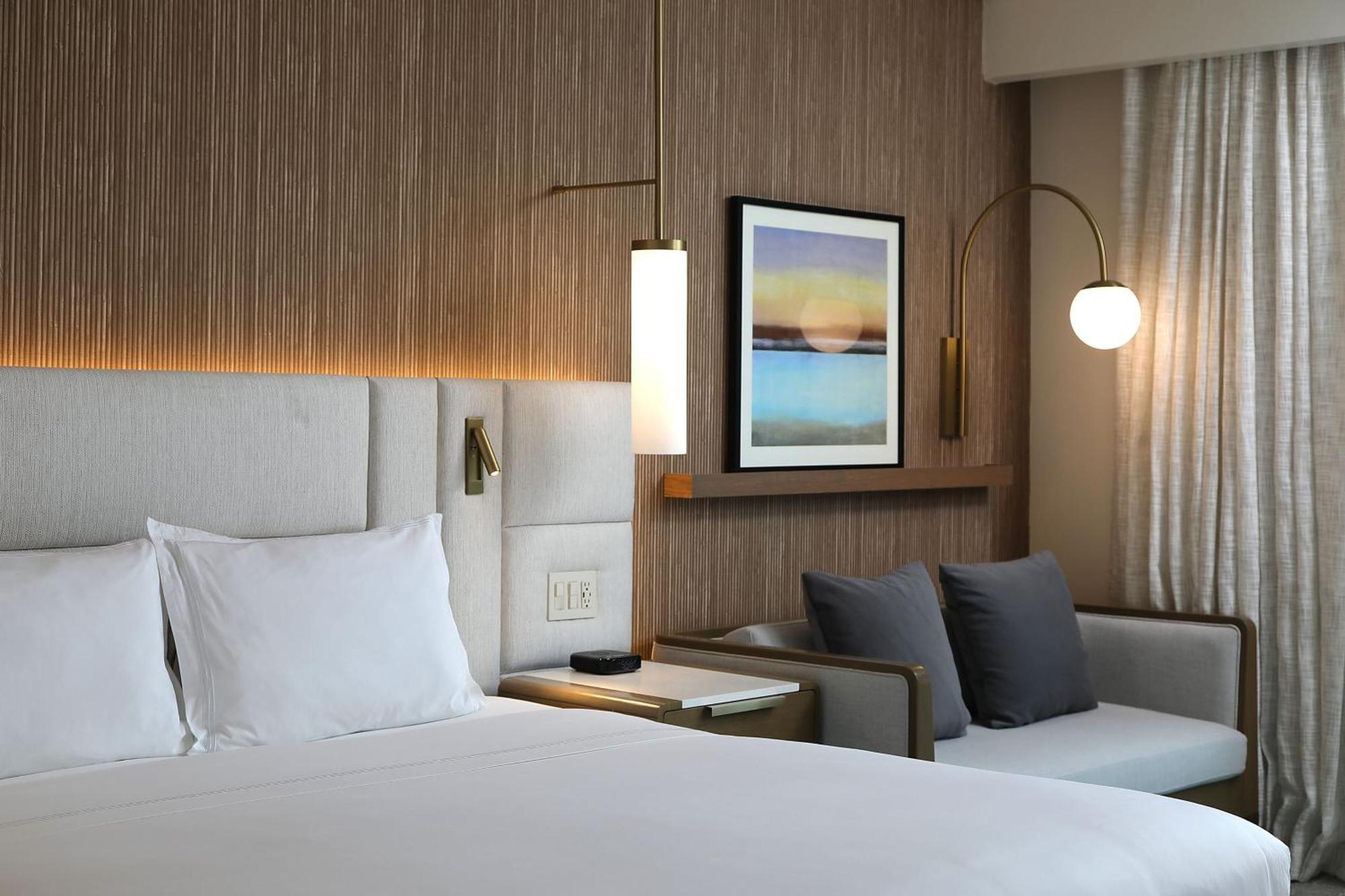 Отель Courtyard By Marriott Santo Domingo Piantini Экстерьер фото